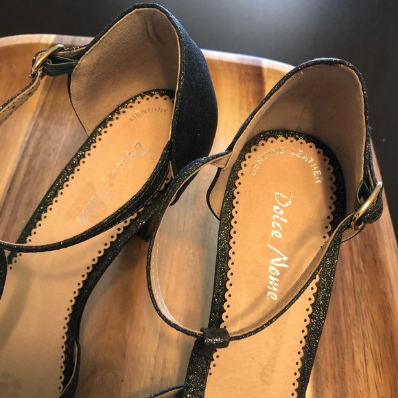 Modcloth Sparkly Green T Strap Pumps Size 8 - Picture 8 of 11